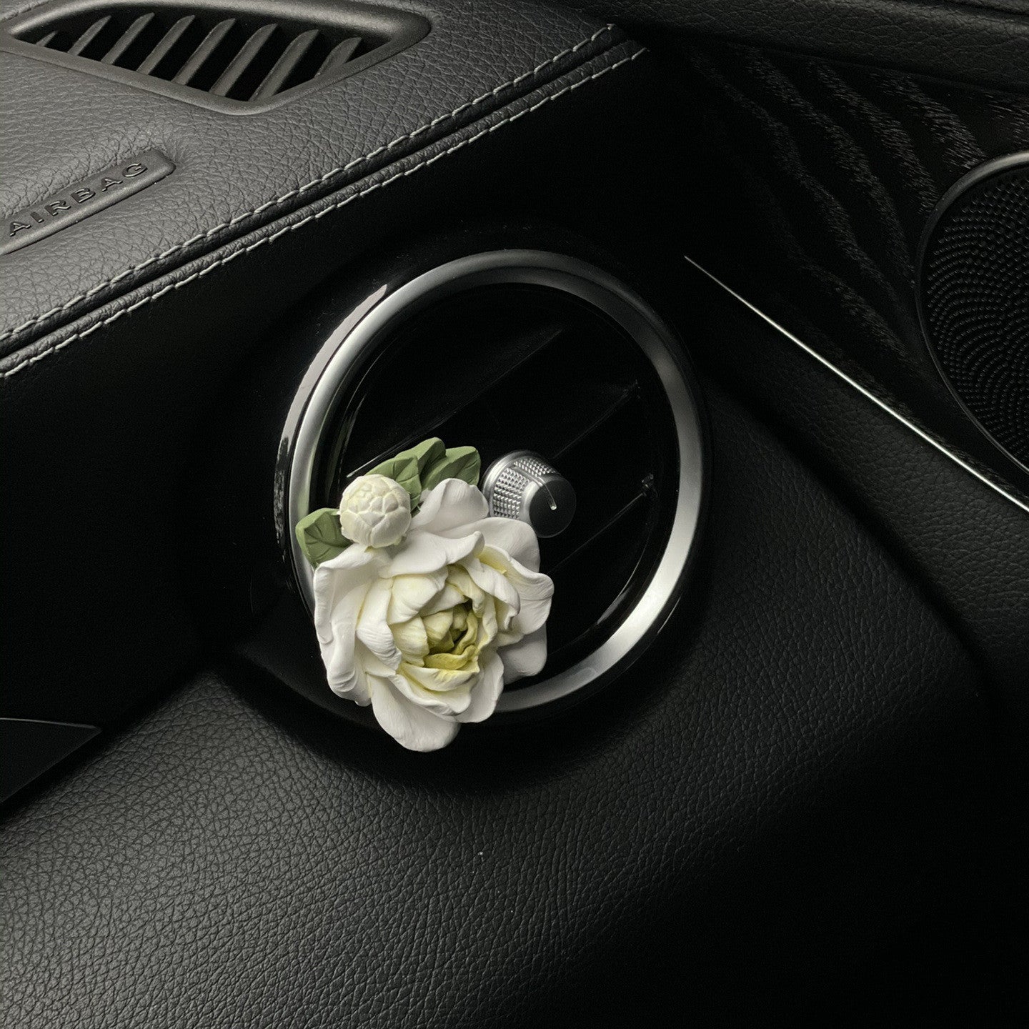 Jasmine Car Perfume Solid Air Outlet